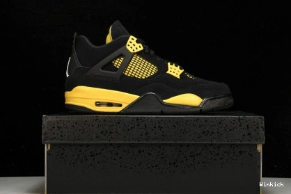 4 JORDAN THUNDER RETRO AIR DH6927-017 0719